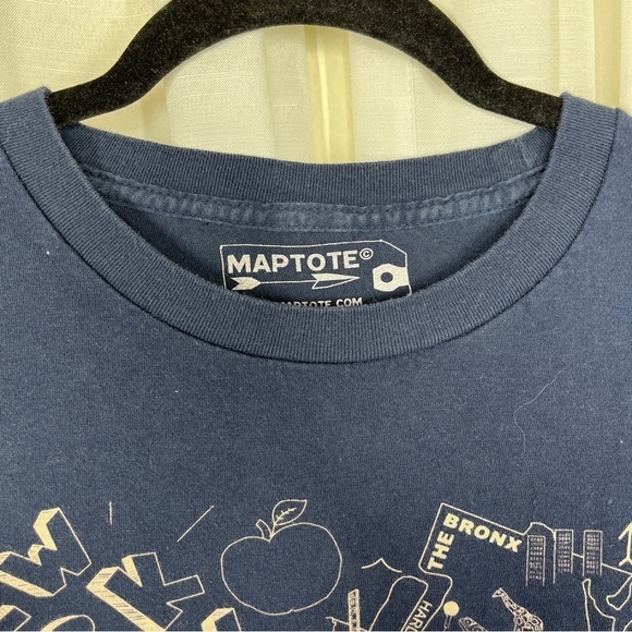 Maptote map of NYC graphic navy blue tee shirt - Picture 3 of 5